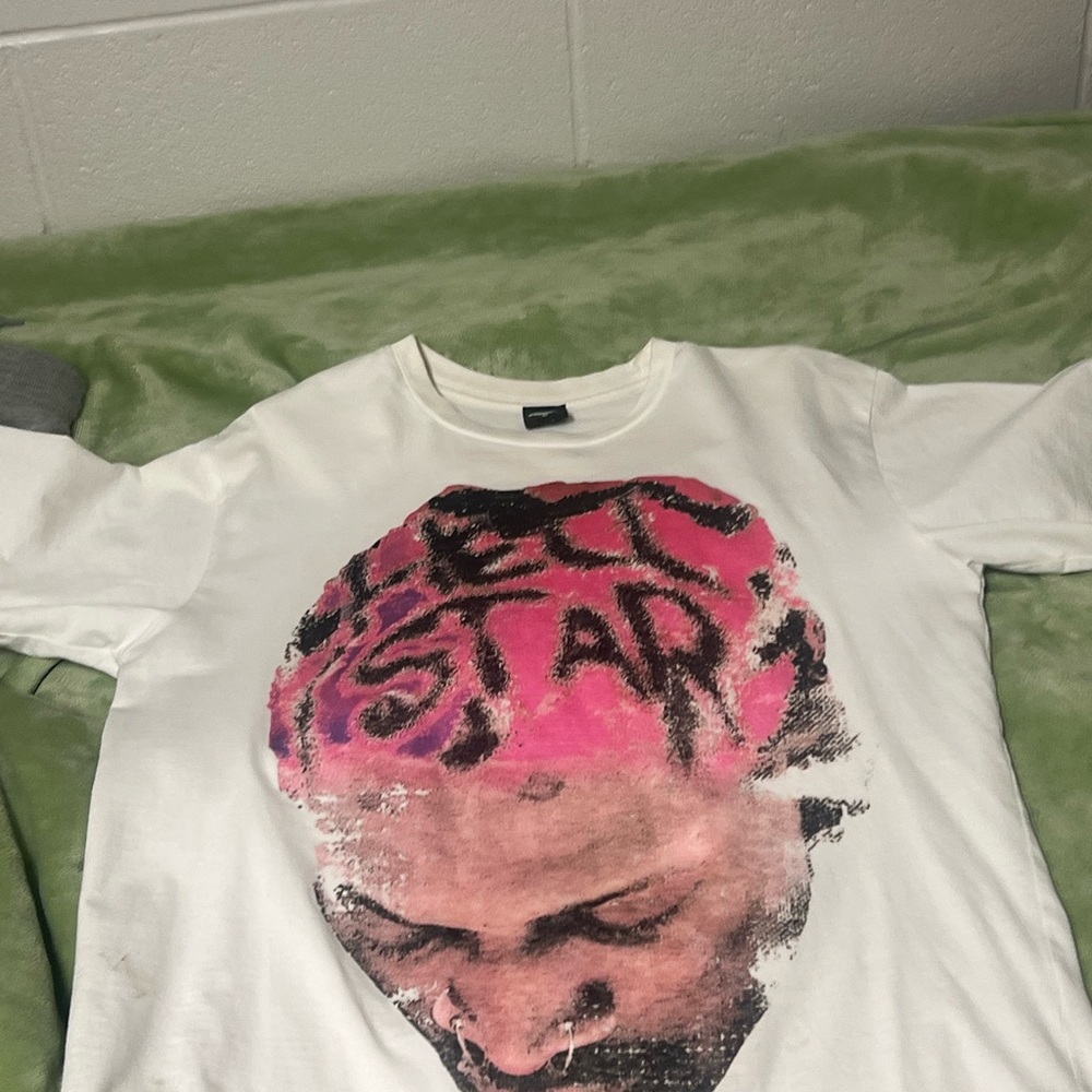 Graphic Art T-Shirt - Pink and White